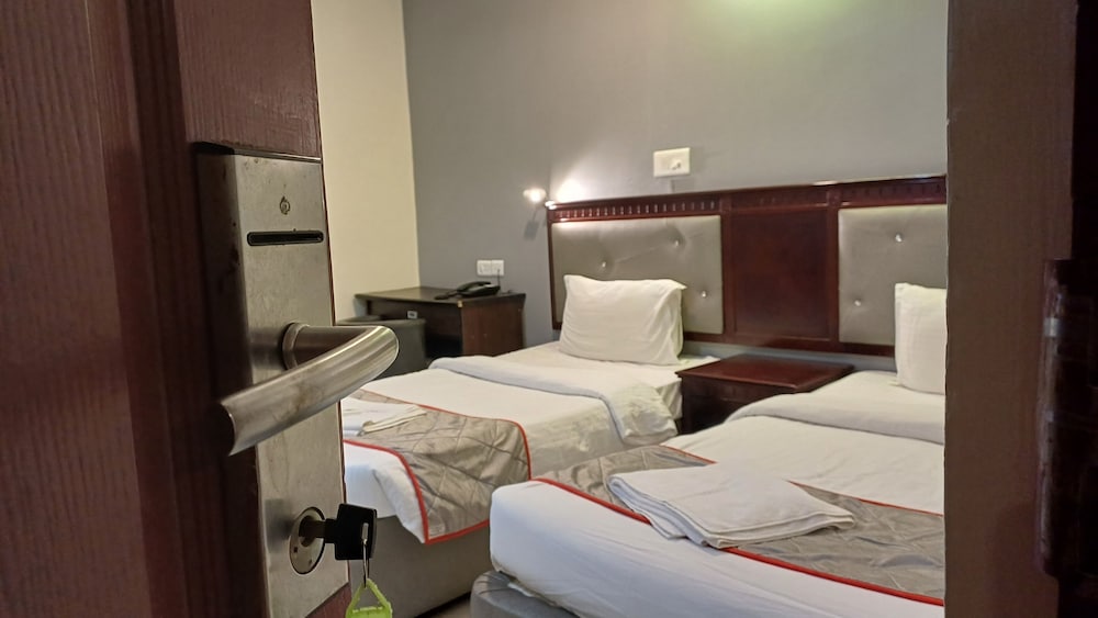 Sign Inn Apart Hotel Sriperumbudur