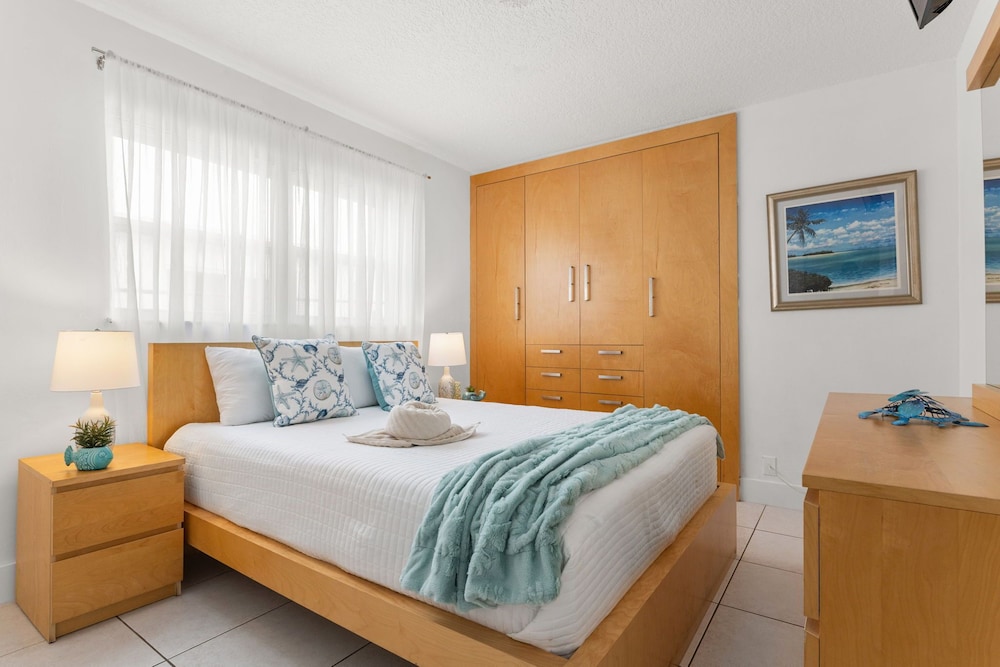 Pompano 3225
