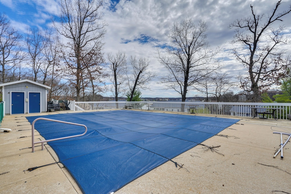 Waterfront Condo w/ Pool on Lake of the Ozarks