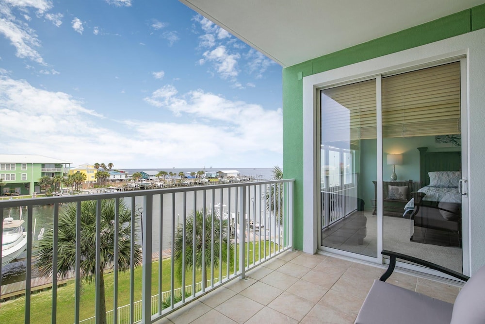 Navy Cove Harbor 1205