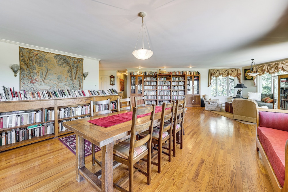 Deck & Mtn Views: Home in Colorado Springs