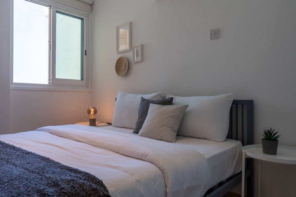 Chloris 3- Bedroom Apartment in Larnaca