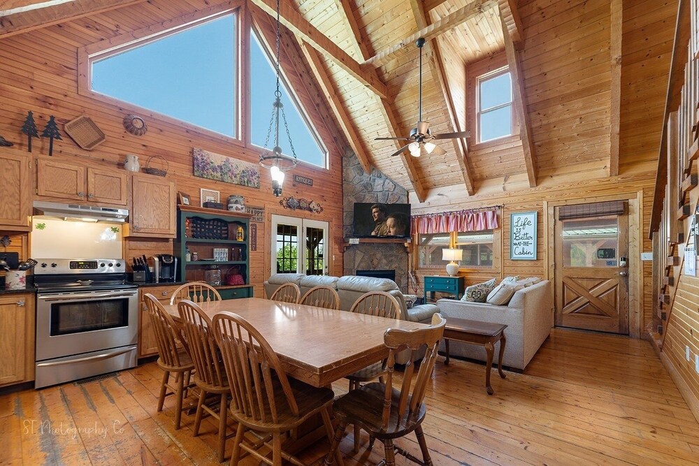Sweet Magnolia 2 Bedroom Home