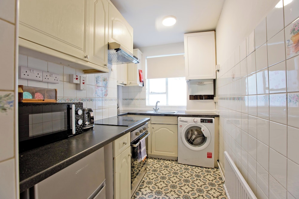 Imperial Leinster Garden Apartment