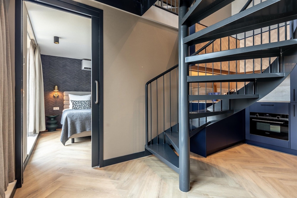 Playful and Luxurious Apartment in Heart of Delft