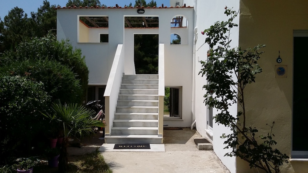 Villa Iris