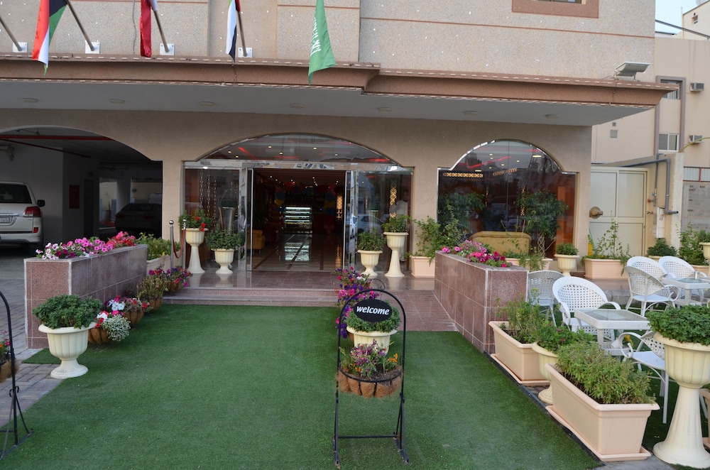 Bodor AL Sharq Suites