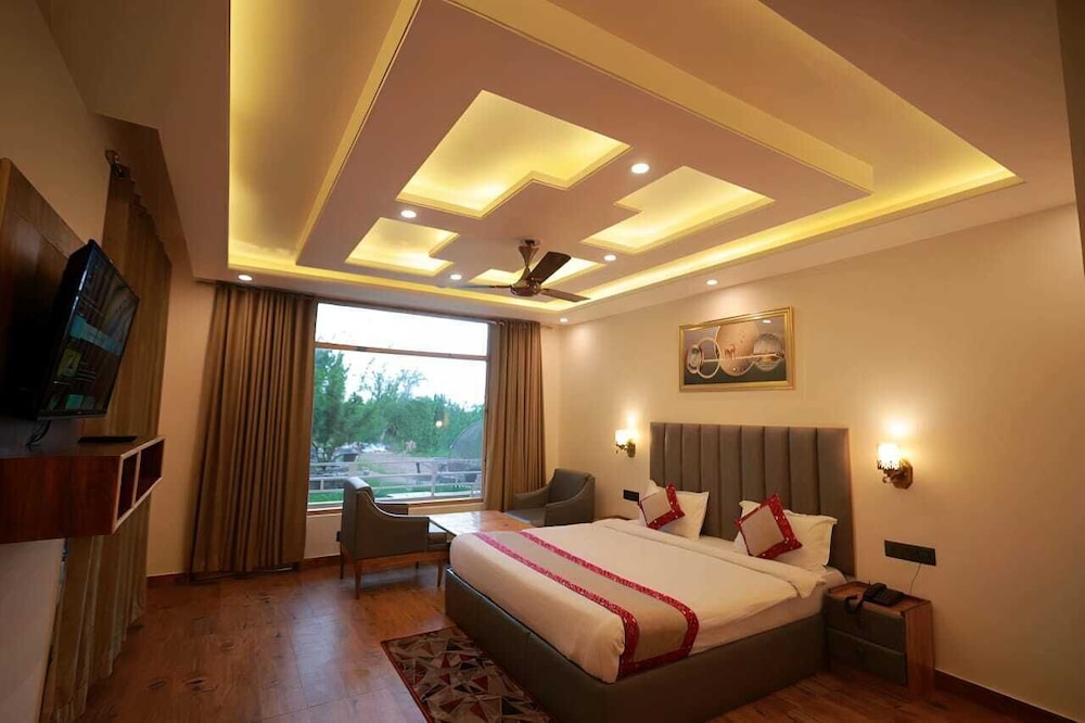 Omavya Cottage