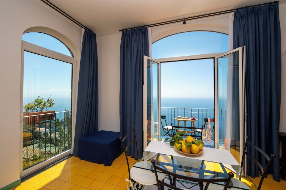 Amalfi residence