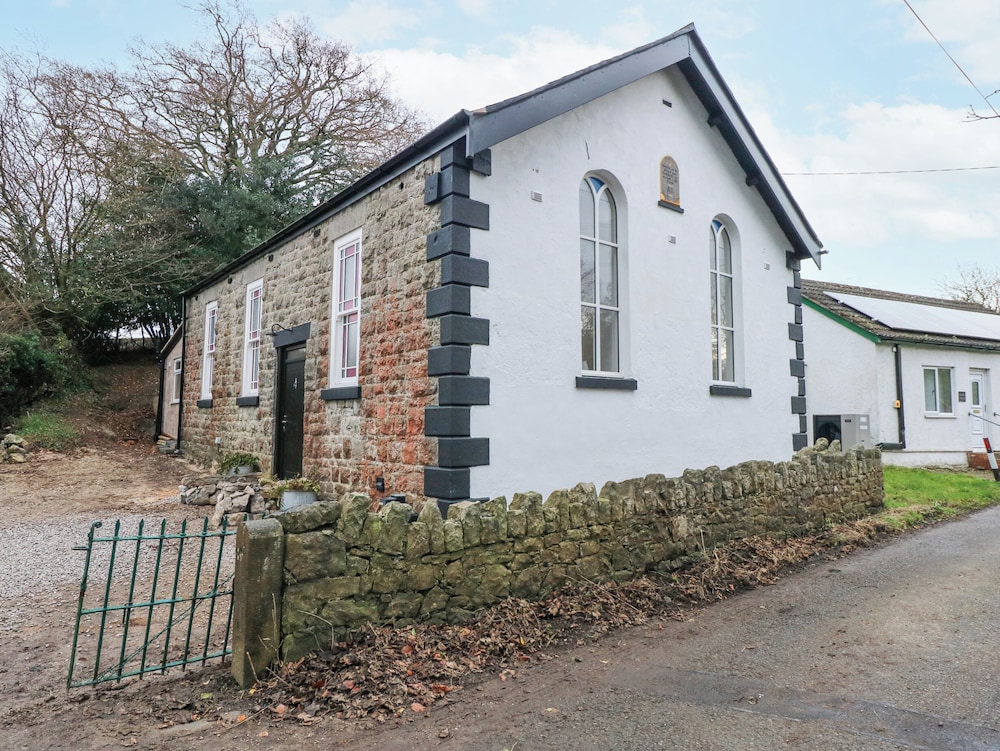 The Old Nant-y-fflint Chapel