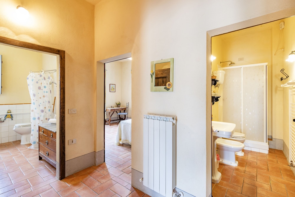 Cozy Home D'orcia With Private Pool view 2
