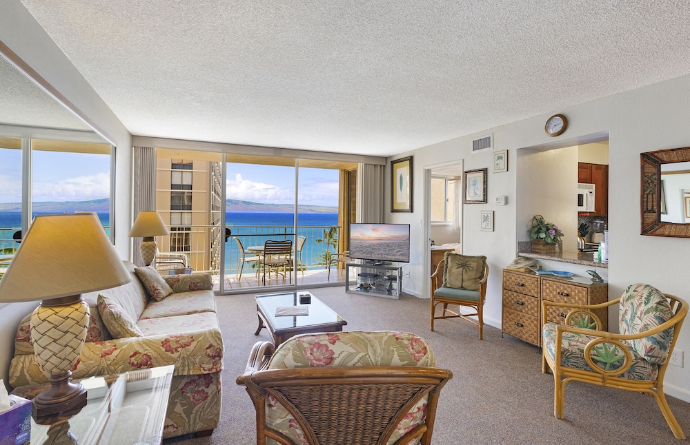 Royal Kahana Resort by rkmaui