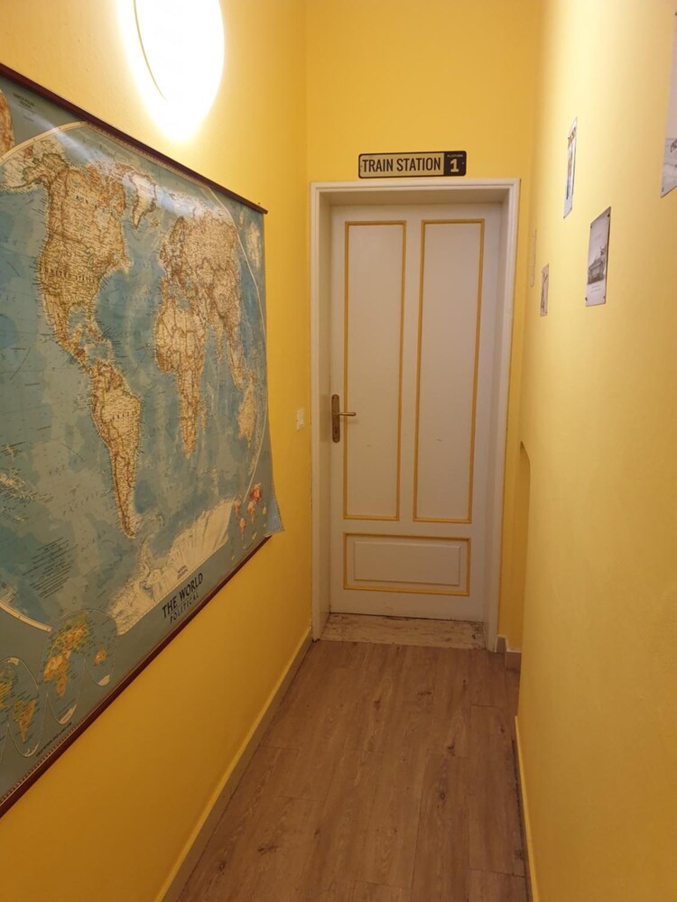 Pisa Train Station Hostel photo 2