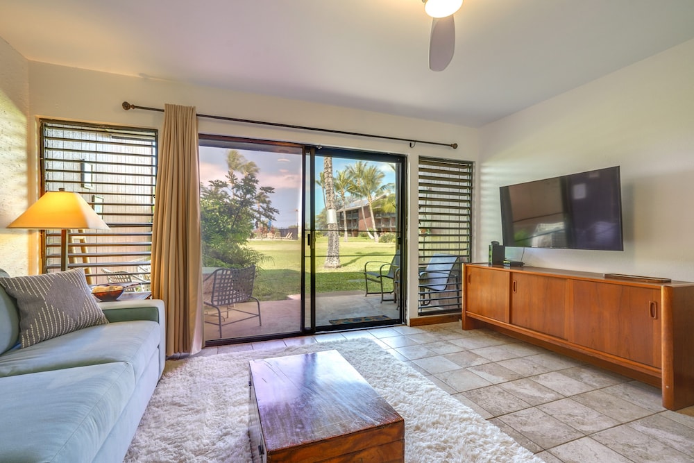 Kaunakakai Home at Molokai Shores w/ Pool!