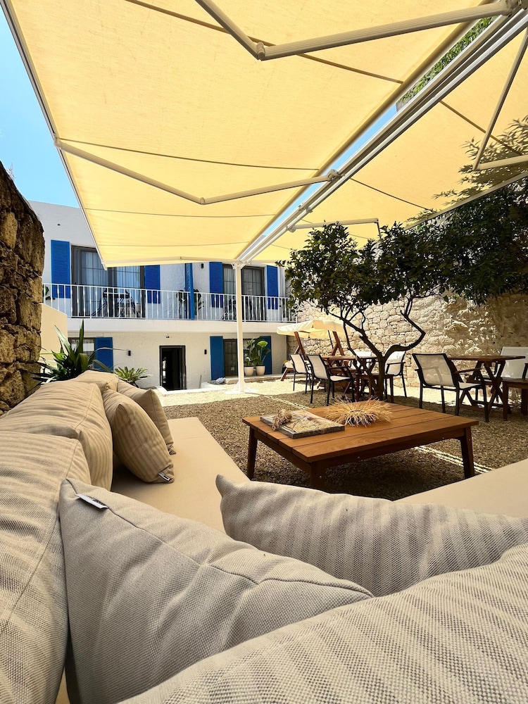 REF Alacati