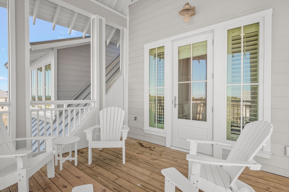 Coastal Breeze 126 SEA