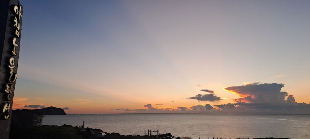 Seongsan Morning Sunset Pension