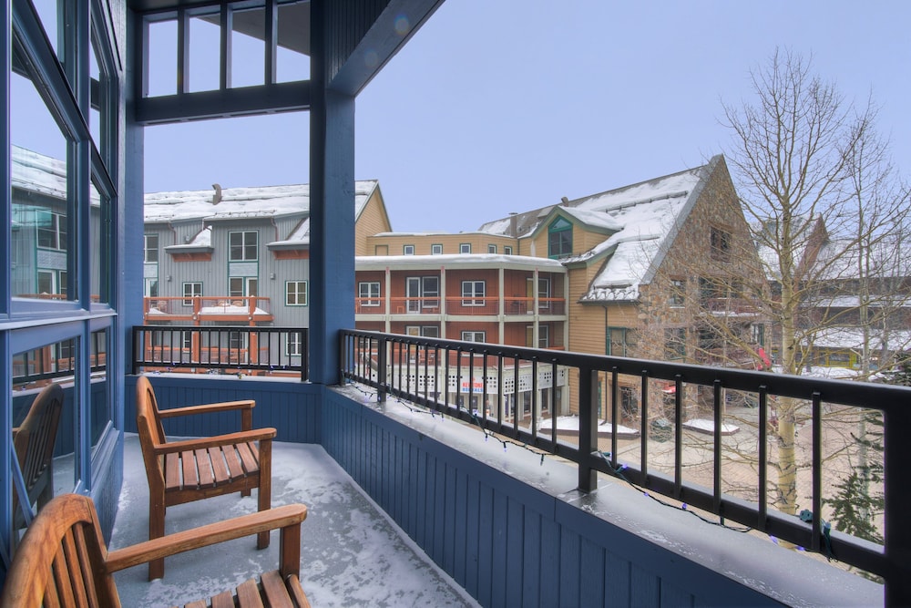 Fantastic Mountain Home Near Ski Lifts 3 Bedroom Condo