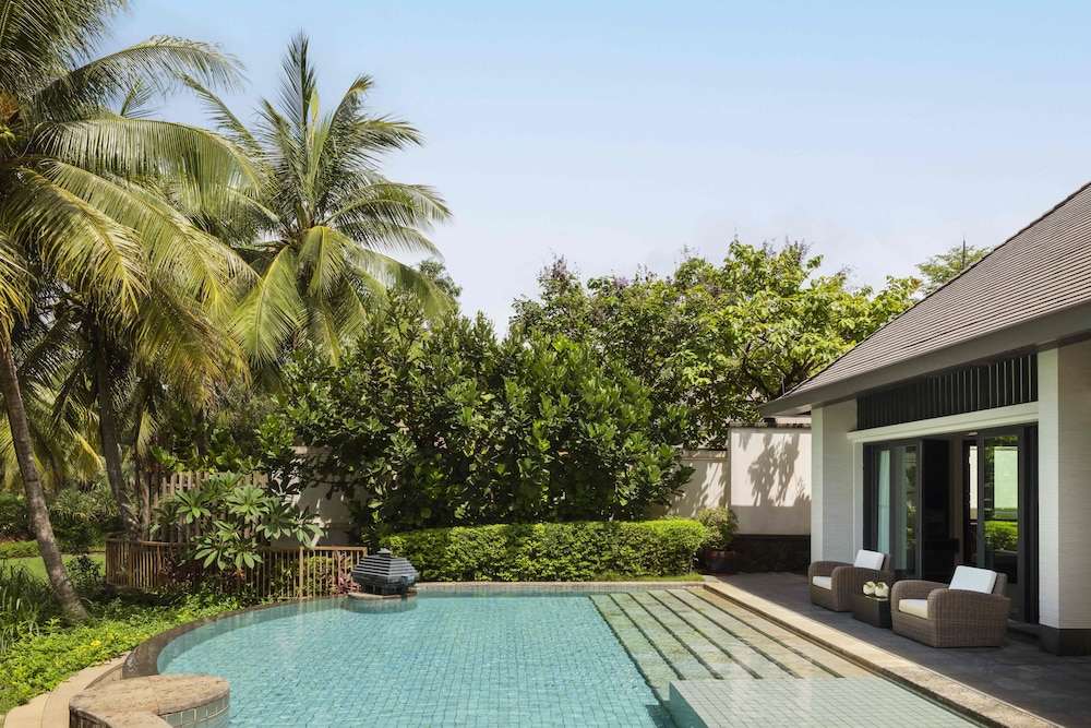 Raffles Hainan