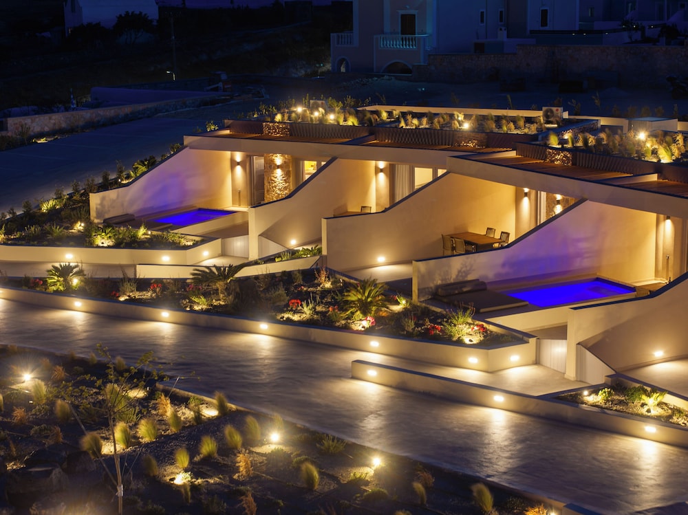 Illusion Suites