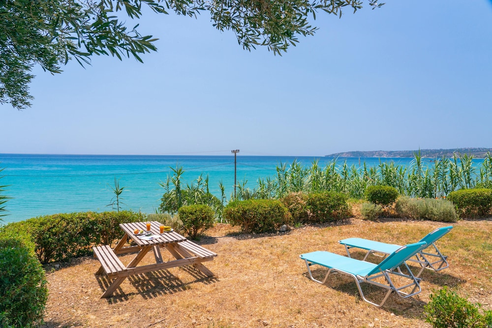Milos Studios view 4