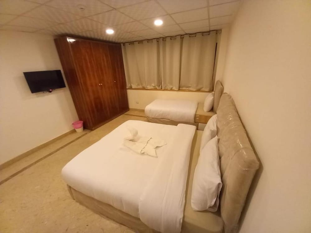 EGY DAYS HOTEL