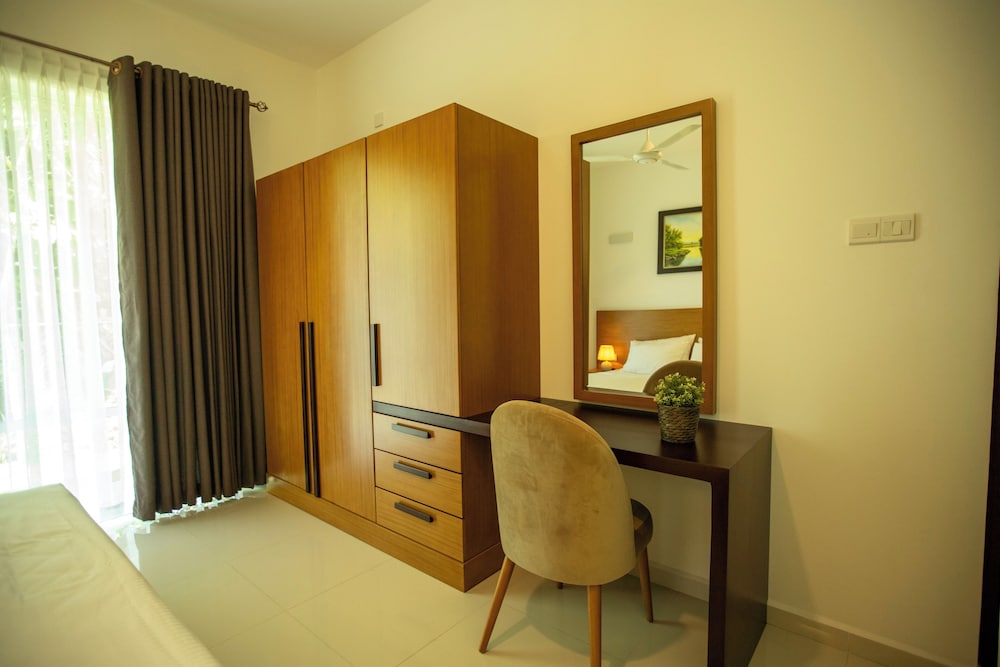 Lake Villas Premium Kandy