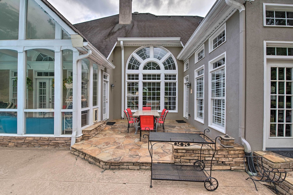 Secluded Acworth Mansion w/ Pool + Game Room!