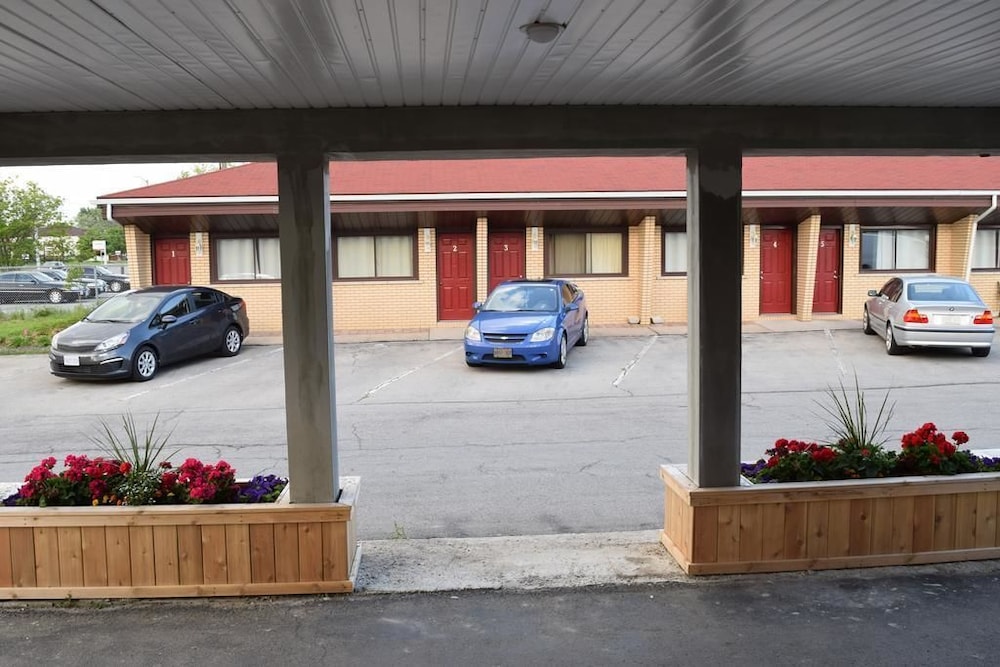 Lundy's Motel