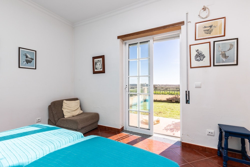 Beach Front View Armacao de Pera Flat With Terrace