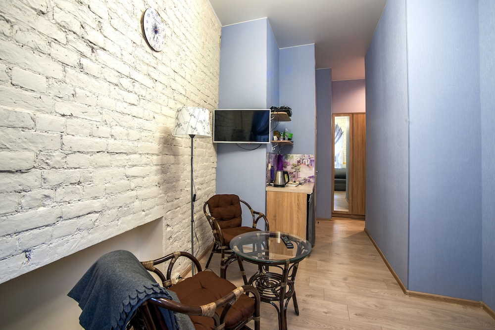 History Apartments