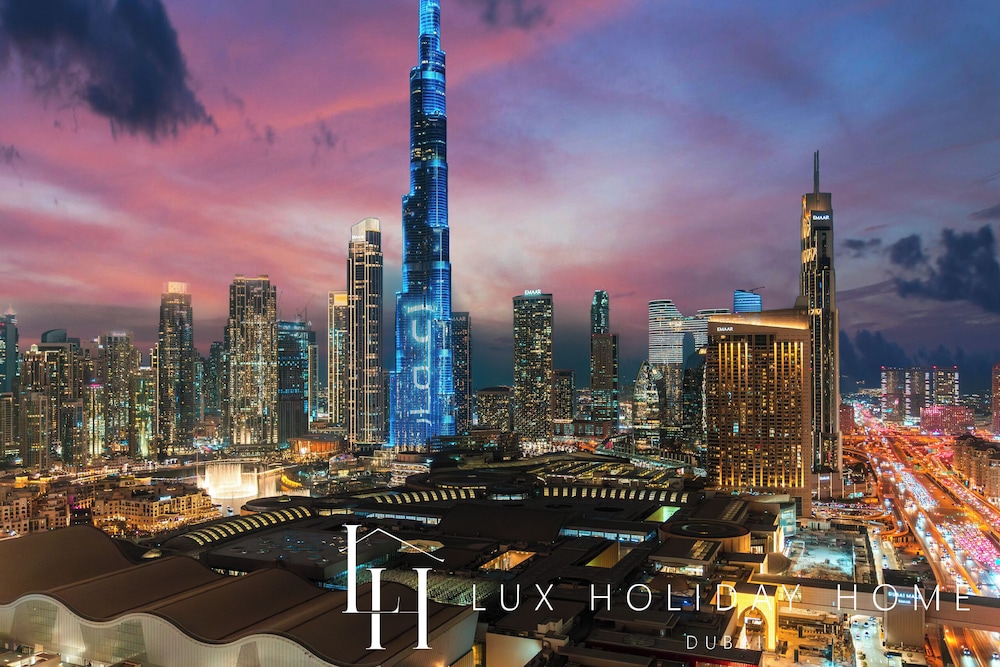 LUX The Vida Burj Khalifa View Suite
