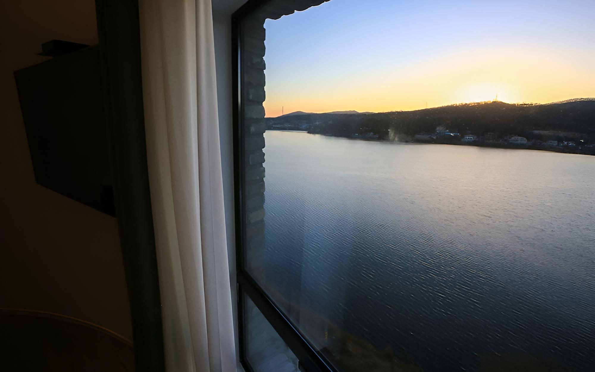 Hwaseong Lac de Botton Hotel