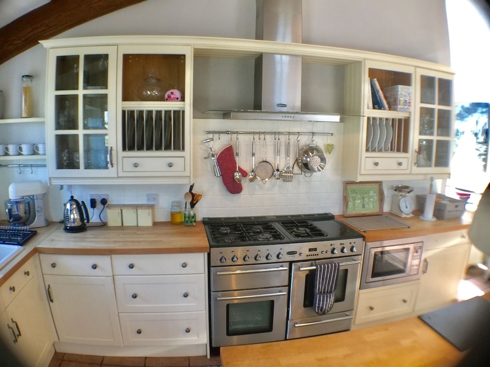 Looe Vacations - Polean Farm Cottages - Property Image 11