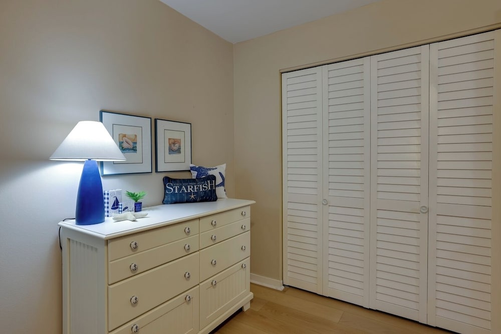 Hilton Head Retreat Gated Villa, Pets OK