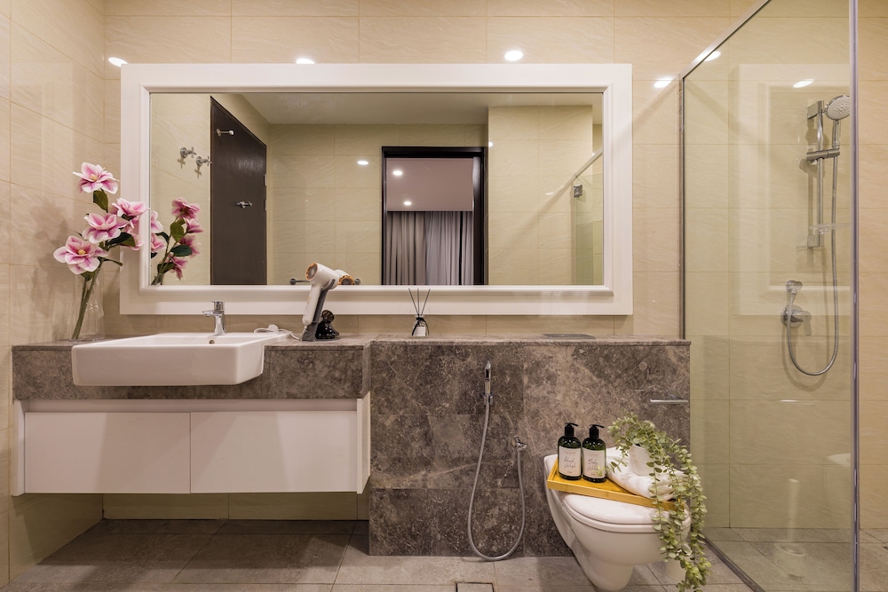 The Manor Serviced Residence by Canopy Lives