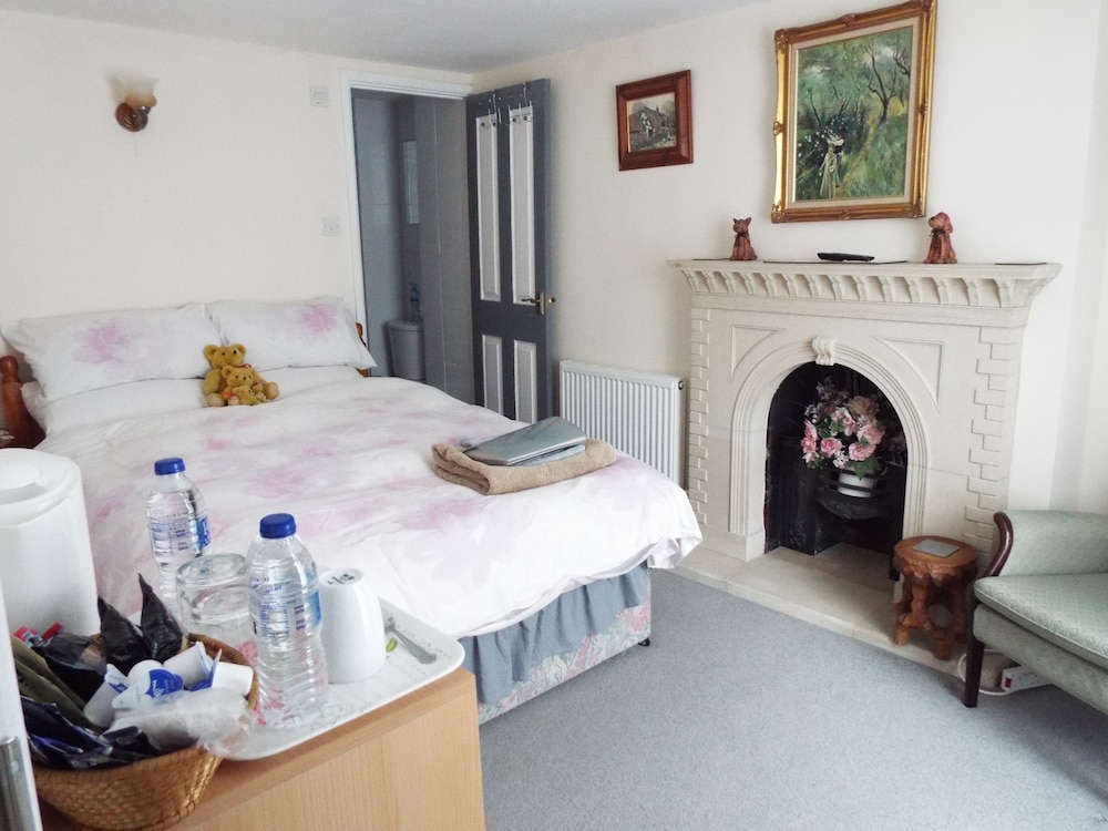 Meadowbrook Cottage B&B