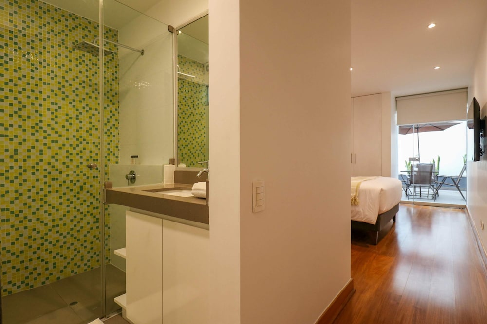 w Elegant 2BR w Spacious Terrace in Miraflores
