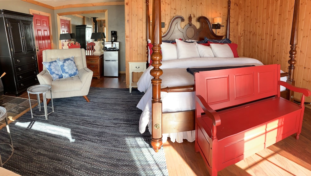 Homer Vacations - Ocean House Inn  Condos - Property Image 10