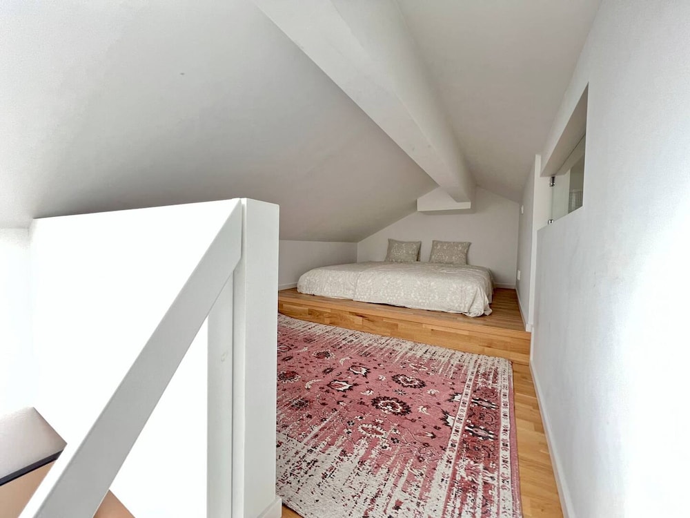 Elegant Apartment in the Heart of the City