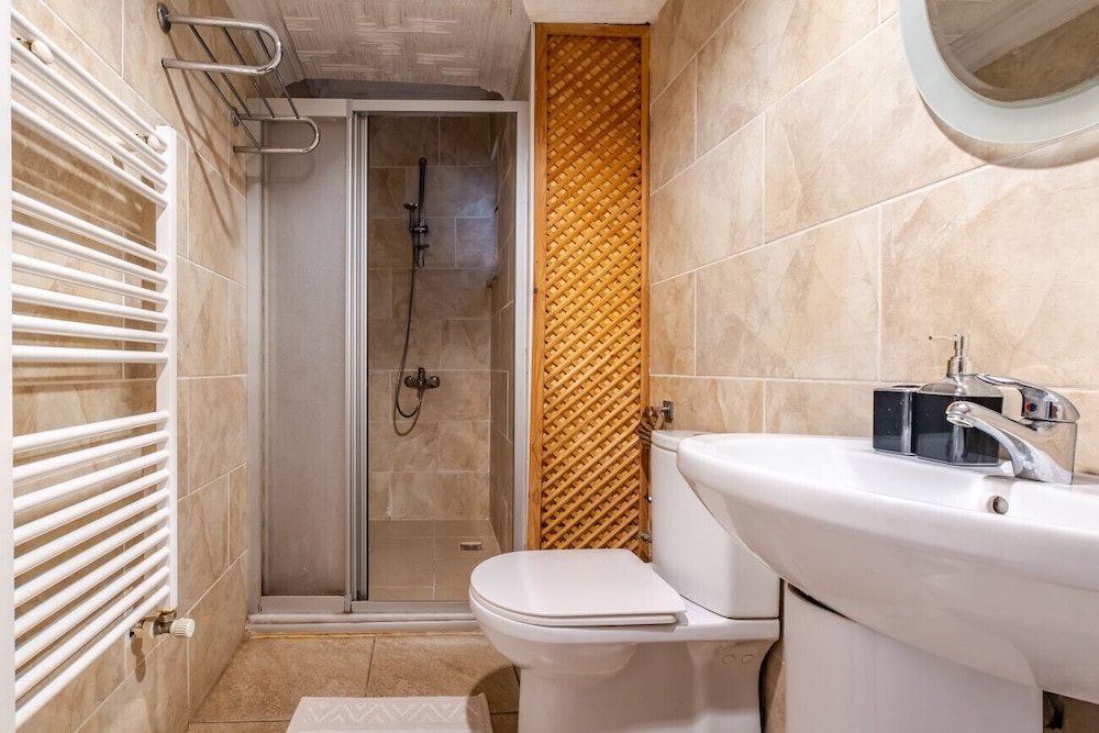 Flat With City View 5-min to Istiklal in Beyoglu