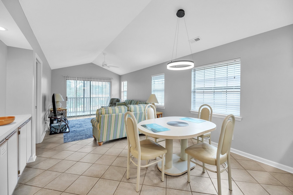True Blue Golf Retreat 11h 3 Bedroom Condo