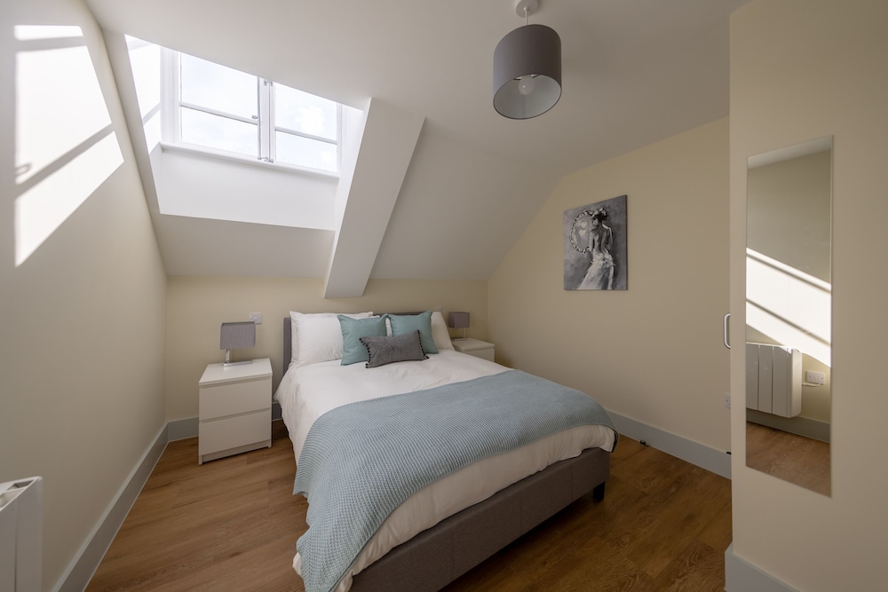 Apartment 8 Isabella House Hereford view 2