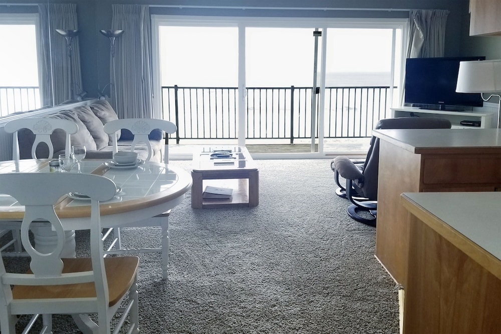 Ocean Terrace Condominiums