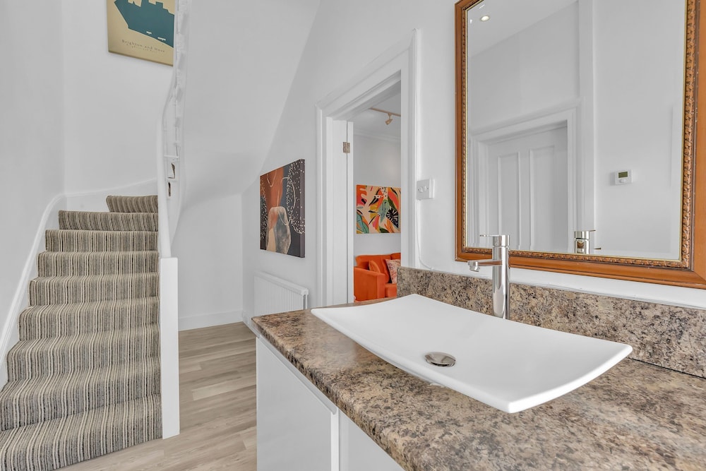 City Chic Townhouse By My Getaways
