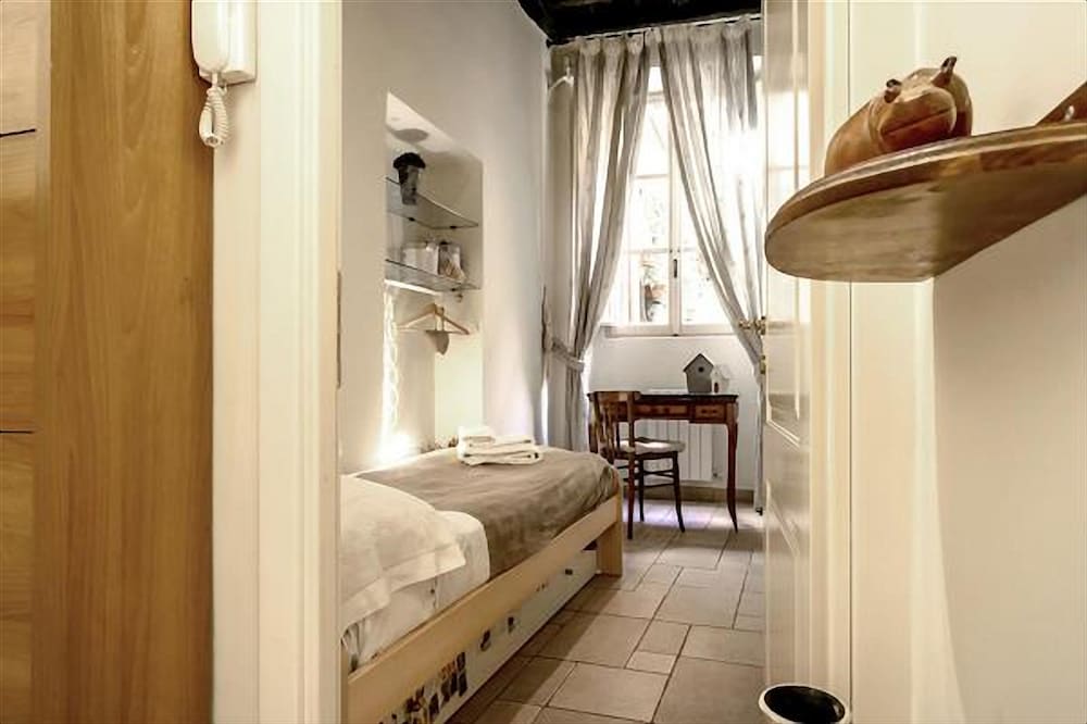 Monserrato Historical Home
