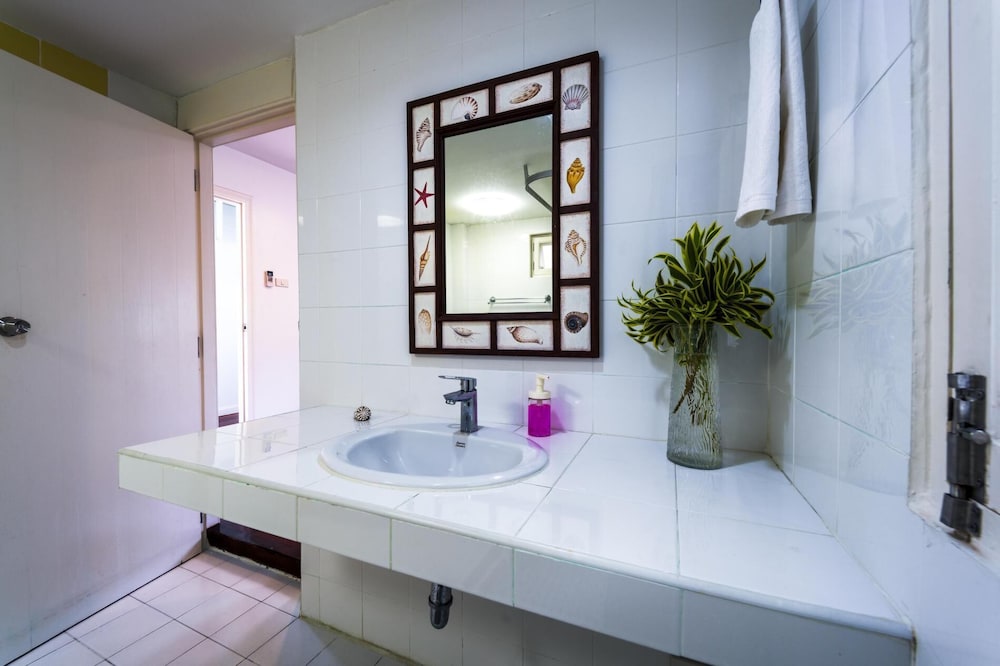 Oceanfront 6 Bedroom Twin Villas OV6