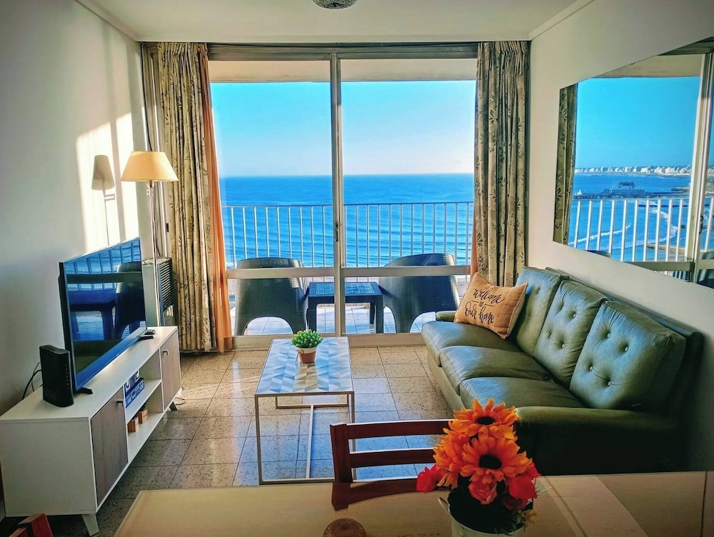 Charming Mar del Plata Apartment With Ocean Views