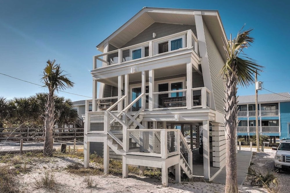 Stoked by Avantstay Gulf View, Steps to the Beach