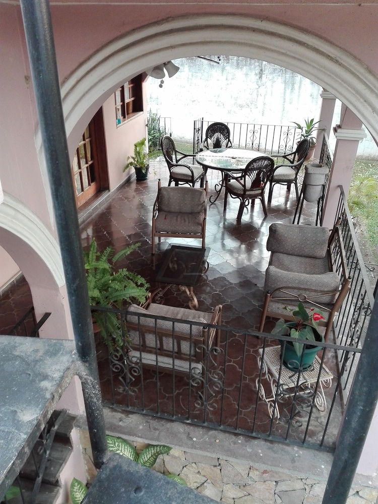 Casa Colonial Bed And Breakfast